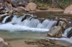 Rio corre pelo canyon do Zion National Park, em Utah, nos Estados Unidos